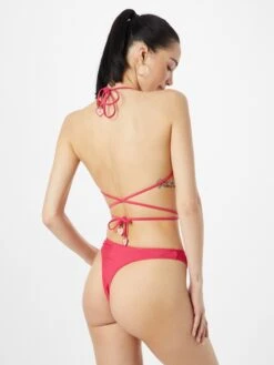 NASTY GAL Grands Bonnets Triangle Bikini Femme Rose -Lumiere de Bikini Boutique 00d619440d5d50ad275bfff65e5be7f2