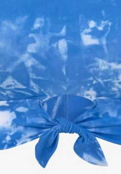 VENICE BEACH Hauts De Bikinis Col Montant Hauts De Bikini Femme Bleu -Lumiere de Bikini Boutique 04eb49f98f4e8d90f1ec092736bba1a4