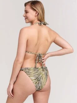 Shiwi Grands Bonnets Triangle Bikini BIBI Femme Vert -Lumiere de Bikini Boutique 15b98e4f5d7dec9324ba2d60d8bd500b