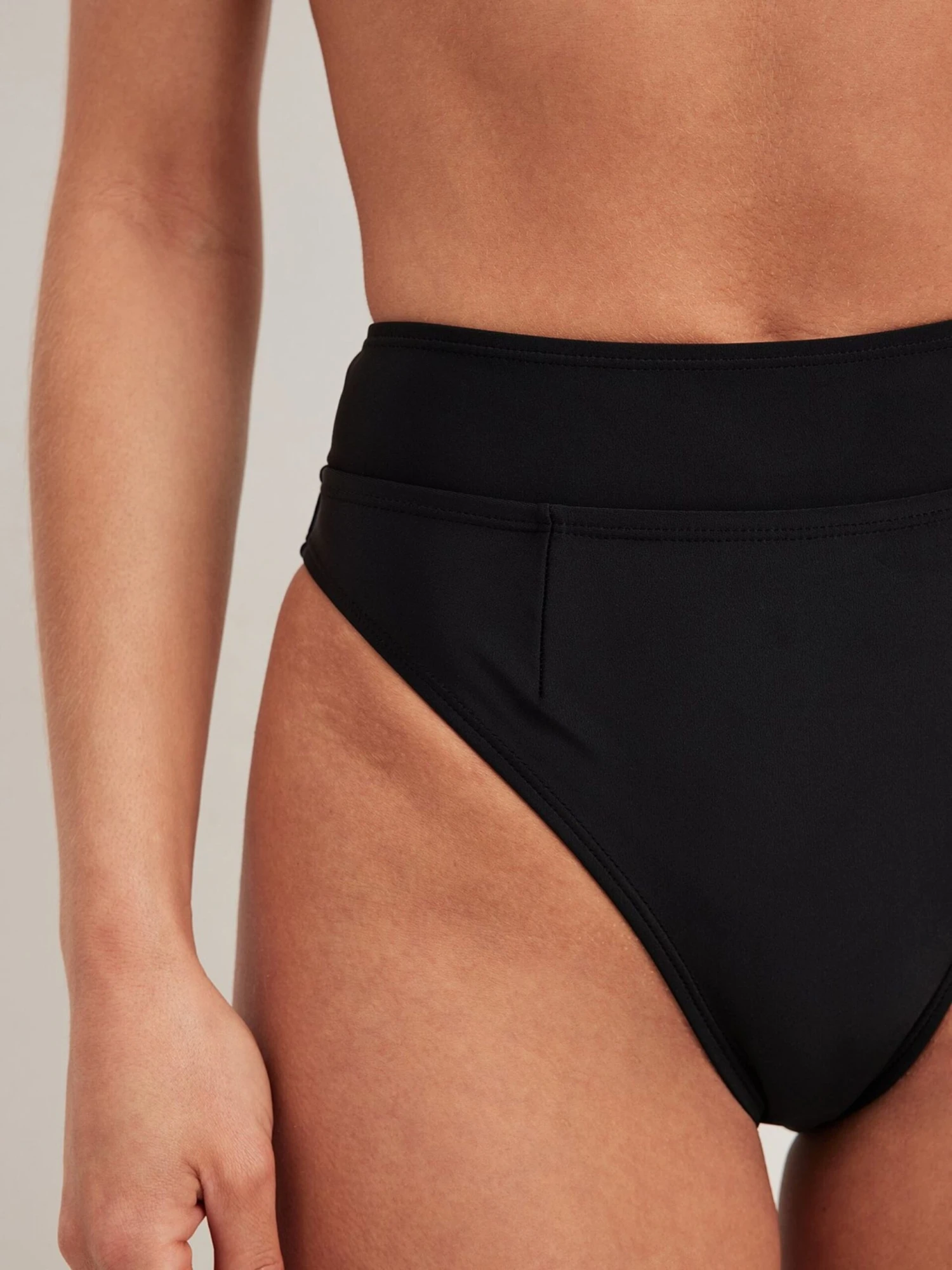 NA-KD Bas De Bikinis Bas De Bikini Femme Noir 5 NA-KD Bas De Bikinis Bas De Bikini Femme Noir – Image 4