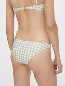 Object Bas De Bikinis Bas De Bikini Rasmine Femme Blanc Cassé -Lumiere de Bikini Boutique 26ff279d33124d010b5479867318fdd1