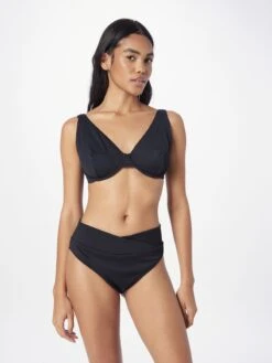 Hollister Hauts De Bikinis Avec Armatures Triangle Hauts De Bikini Femme Noir -Lumiere de Bikini Boutique 29d0cccbaa7bff3f953eb0ecf7d753a3