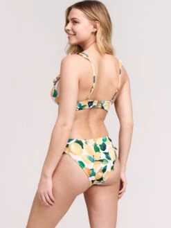 Shiwi Grands Bonnets Triangle Bikini BOBBY Femme Jaune -Lumiere de Bikini Boutique 375ac534b6fcb1a504cf2fa2314c4fd0