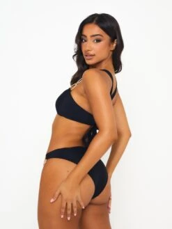 Hauts De Bikinis Col Montant Hauts De Bikini Euphoria Femme Noir -Lumiere de Bikini Boutique 3d233b1e2e6b46f42d51b7b104df7f00