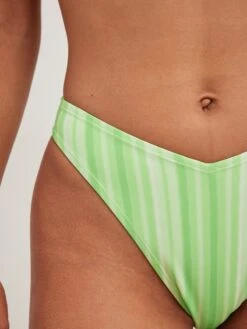 NA-KD Bas De Bikinis Bas De Bikini Femme Vert Pastel / Vert Clair -Lumiere de Bikini Boutique 444ce6dd3347116dc1d9d445053d3ebc