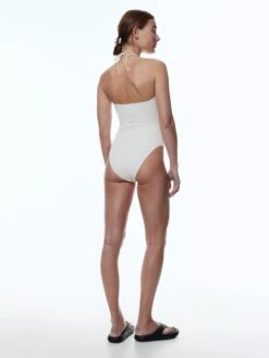 EDITED Maillots De Bain Une Pièce Bandeau Maillot De Bain Xaly Femme Blanc -Lumiere de Bikini Boutique 48b59c1871e6b571e940b3919ea3ce67