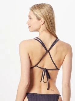 Hunkemöller Hauts De Bikinis Triangles Triangle Hauts De Bikini Lisbon Femme Aubergine -Lumiere de Bikini Boutique 65be6bcec6b096e00bad735d4b495fd0