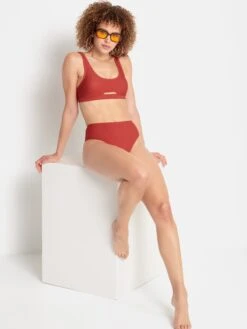 Hauts De Bikinis Bustiers Bustier Hauts De Bikini Gina Femme Rouge -Lumiere de Bikini Boutique 6f85c3da016172031f8b71bab9c4ea92