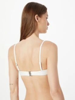 NLY By Nelly Hauts De Bikinis Avec Armatures Balconnet Hauts De Bikini Femme Blanc -Lumiere de Bikini Boutique 7412e003635834e87dee30140e8116dd