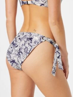Ted Baker Bas De Bikinis Bas De Bikini IRYENE Femme Ivoire -Lumiere de Bikini Boutique 7f73c187ac452dbf7eb57776070895f0