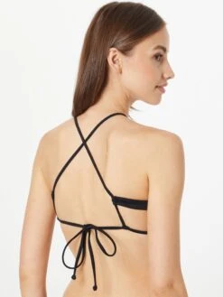 Grands Bonnets Hauts De Bikini Luzi Femme Noir 8 Grands Bonnets Hauts De Bikini Luzi Femme Noir -Lumiere de Bikini Boutique 84675aa14fa44fd0f522fe803cf8a5b9