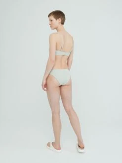 EDITED Hauts De Bikinis Bustiers Bustier Hauts De Bikini Fanny Femme Menthe -Lumiere de Bikini Boutique 88d4f9b36f30bfabe3d9a4550f50d0d3