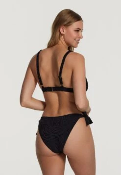 Shiwi Grands Bonnets Triangle Bikini Amy Femme Noir -Lumiere de Bikini Boutique 8aa9292785722e4d2e58ce76dfd2c70a