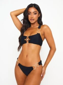 Hauts De Bikinis Col Montant Hauts De Bikini Euphoria Femme Noir -Lumiere de Bikini Boutique 8bb3f3cc532eb8d79e0a532845a13919