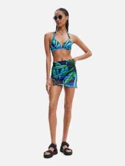 Desigual Maillots De Bain Shorts De Bain Femme Bleu / Bleu Marine / Bleu Clair -Lumiere de Bikini Boutique 94f40a63d9313c2e44e9243a63f6a0fc