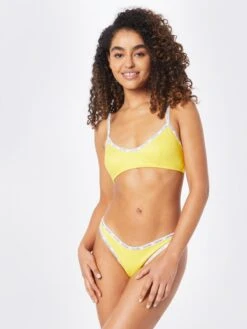 Calvin Klein Swimwear Hauts De Bikinis Bustiers Bustier Hauts De Bikini Femme Jaune -Lumiere de Bikini Boutique b0edbccaf12f481b8186b4691081c9eb