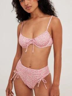 NA-KD Hauts De Bikinis Avec Armatures Soutien-gorge Invisible Hauts De Bikini Femme Rose / Rose Foncé -Lumiere de Bikini Boutique c71a1ea00d63d7d4c18b57e7079ba3da