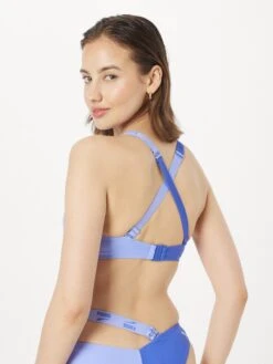 Puma Hauts De Bikinis Bustiers Bustier Hauts De Bikini Femme Bleu Ciel / Bleu Clair -Lumiere de Bikini Boutique cdc9ea296382967c977bbc83a5f0ee5c