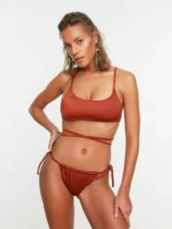 Trendyol Bas De Bikinis Bas De Bikini Femme Marron -Lumiere de Bikini Boutique d1364fb48b272ceca40004a236e467da