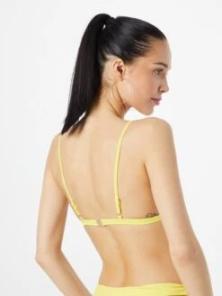 Grands Bonnets Soutien-gorge Invisible Hauts De Bikini Femme Jaune -Lumiere de Bikini Boutique de2a68aba67bf17e2e1f59b615c5ca8d