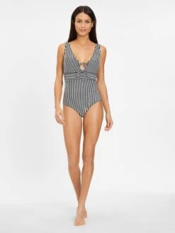 S.Oliver Maillots De Bain Une Pièce Triangle Maillot De Bain Femme Noir / Blanc -Lumiere de Bikini Boutique e016c001330bf1ba0b9f5c6d5842d66c