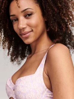 Shiwi Bikinis à Armatures Soutien-gorge Invisible Bikini DAISY Femme Violet Pastel -Lumiere de Bikini Boutique efd836405e4bdc4f5a62f8cb8ee7b43a
